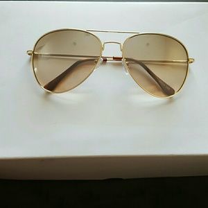 Gold Aviator sunglasses